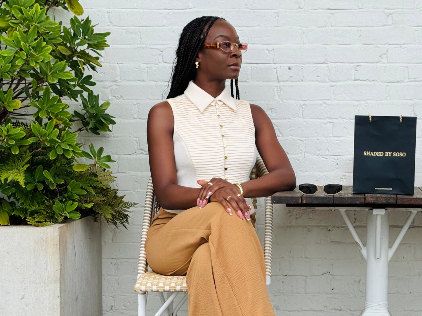 Je Ne Sais Quoi - Havana & Gold